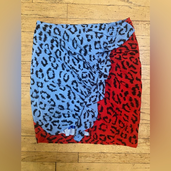 A.L.C. Gellar  skirt. Size 4. Ruffle. Animal print . Silk. - Picture 1 of 3